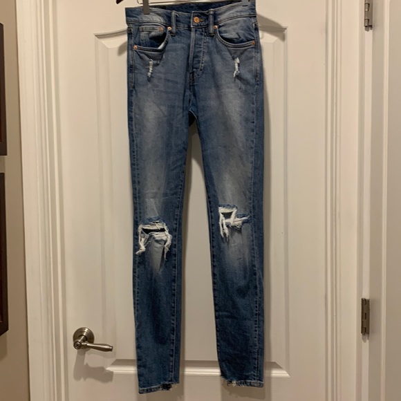 H&M Other - H&M men’s ripped skinny jeans with button front size 28